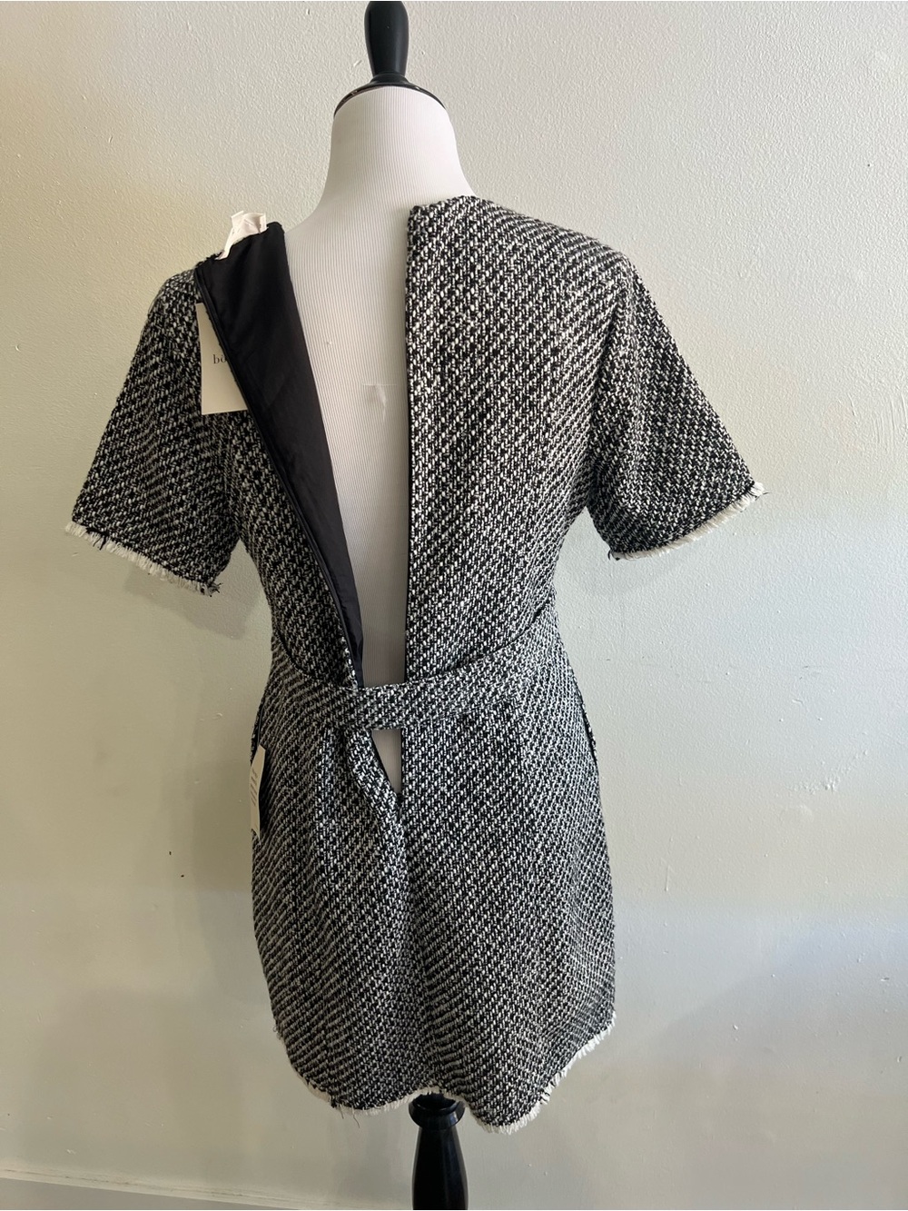 NWT bohme Black and White Short Sleeve Mini shift Dress textured - Picture 9 of 9